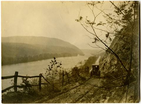 Book wagon navigating along road overlooking Potomac River