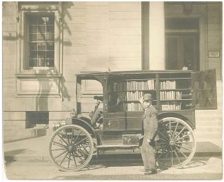 Book wagon parked outside of Washington County Free Library on Summit Avenue