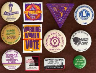 Display setting of 12 buttons of various sizes on Women's History