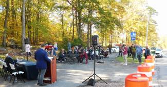 Negro Mountain marker 2023, gathering at dedication