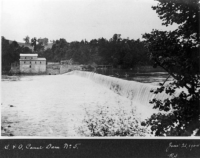 C&O Canal Dam 5, 1904; building on far side of dam
